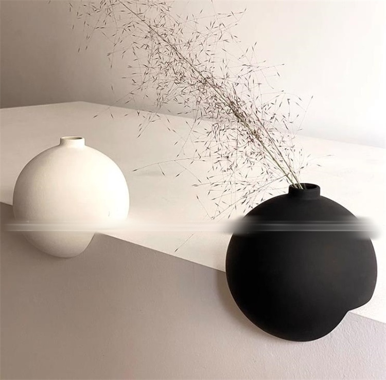 INSスタイル 自家製 花瓶 家庭用置物 陶磁器の花瓶 球形の花瓶 大人気 置物 仕切り 装飾 タイドファッション おしゃれな