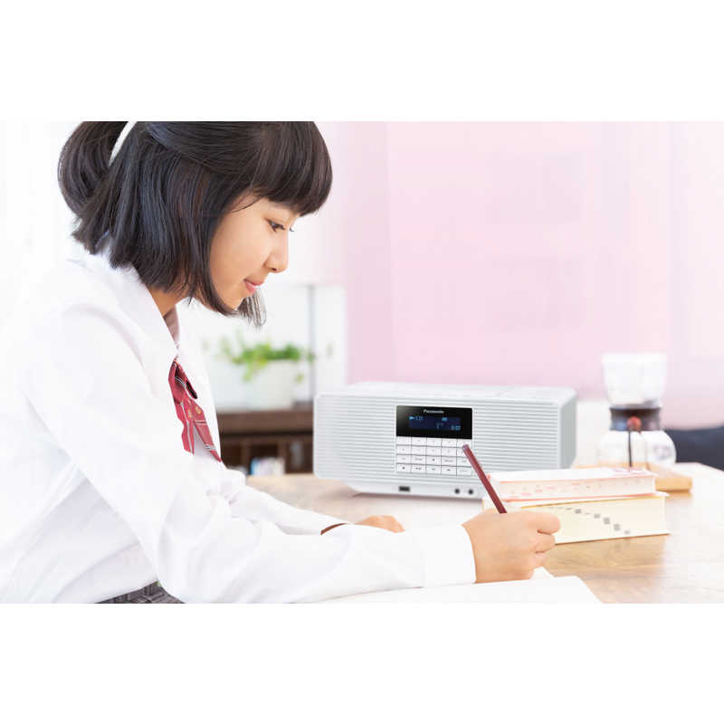 パナソニック　Panasonic　CDラジオ ホワイト　RX-D70BTSB-W