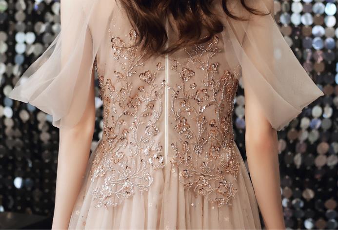 シャンパン マキシ丈ロング丈　ロングドレス　スカート 二次会ドレス フォーマルドレス　春 夏 秋 冬 パーティドレス 二次会 2次会 レース 成人式 同窓会 謝恩会 大学生 服装 入学式 卒業式