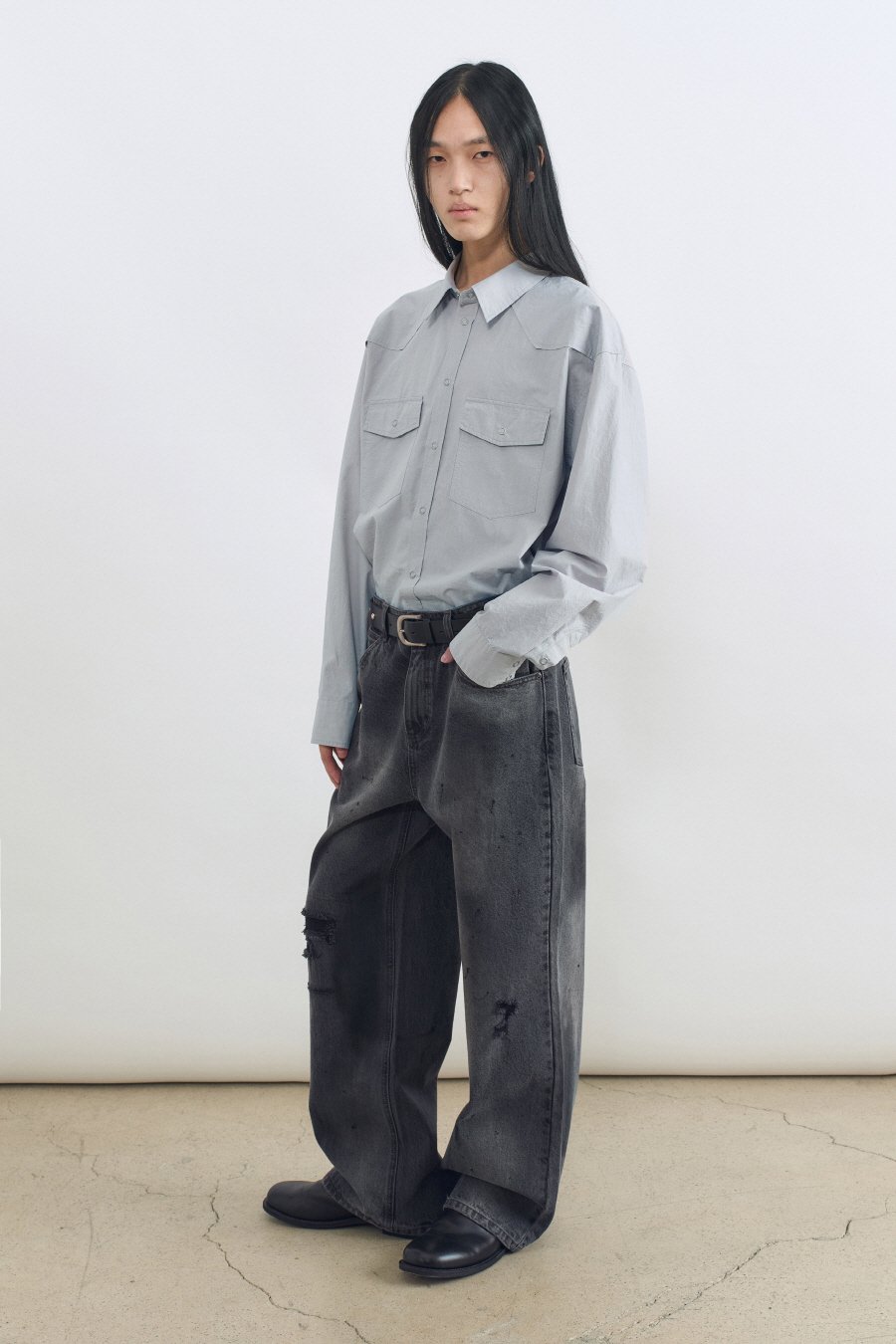 【INSILENCE】 DESTROYED PAINTED DENIM PANTS : BLACK 【INSILENCE】 DESTROYED PAINTED DENIM PANTS : BLACK