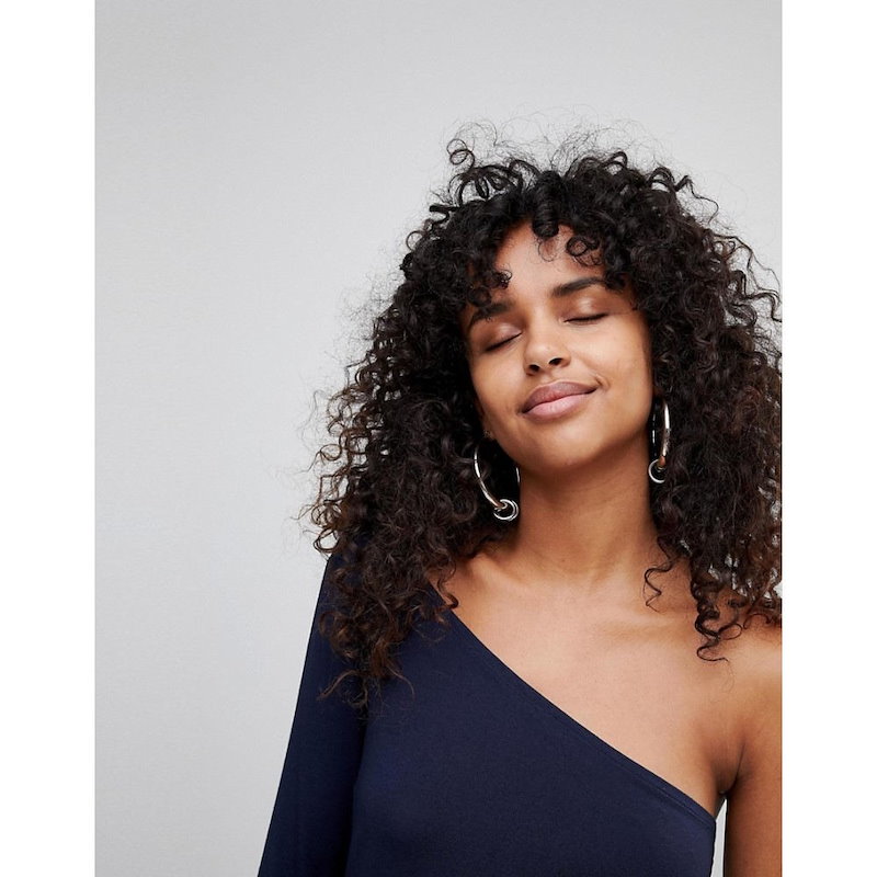 モンキー レディース トップス【Monki One Sleeve Top】Navy モンキー レディース トップス【Monki One Sleeve Top】Navy