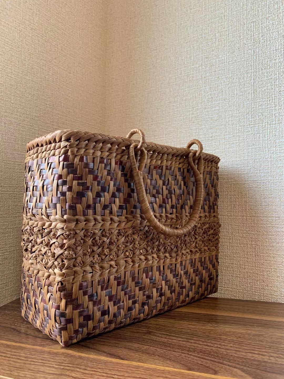 桜皮山葡萄 桜皮かごバッグ山葡萄かごバッグ 手作り かごバッグ 内布あり (約)幅31本体高さ25マチ13cm 桜皮山葡萄 桜皮かごバッグ山葡萄かごバッグ 手作り かごバッグ 内布あり (約)幅31本体高さ25マチ13cm