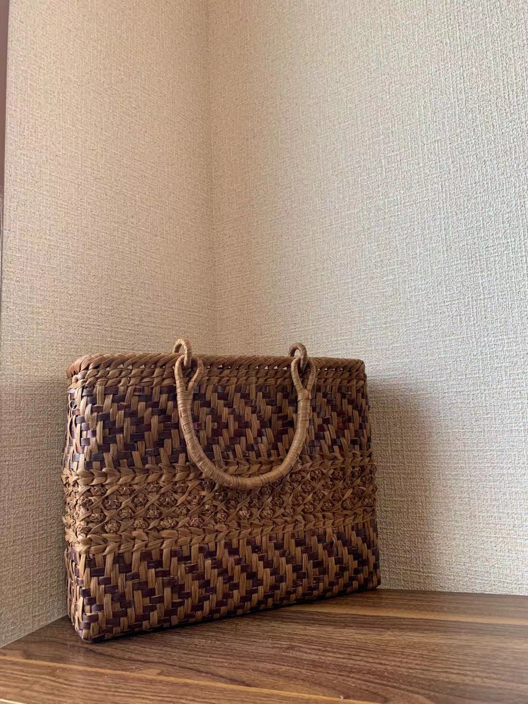 桜皮山葡萄 桜皮かごバッグ山葡萄かごバッグ 手作り かごバッグ 内布あり (約)幅31本体高さ25マチ13cm 桜皮山葡萄 桜皮かごバッグ山葡萄かごバッグ 手作り かごバッグ 内布あり (約)幅31本体高さ25マチ13cm