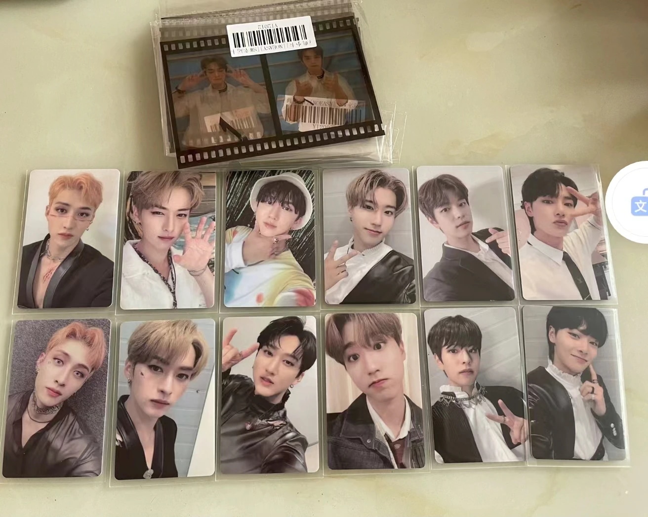 スキズ Stray Kids NOEASY Soundwave ラキドロ トレカ Stray Kids NOEASY soundwave ラキドロ Stray Kids NOEASY X soundwave