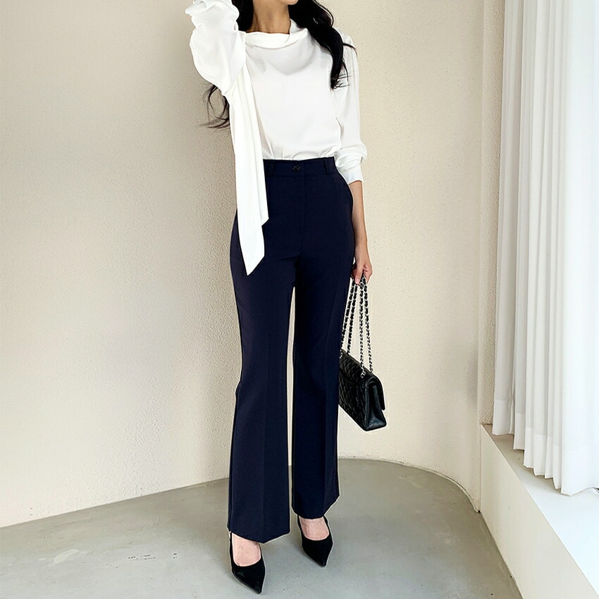 [メガ割りSALE]ワンボタンストレッチフレアスラックス