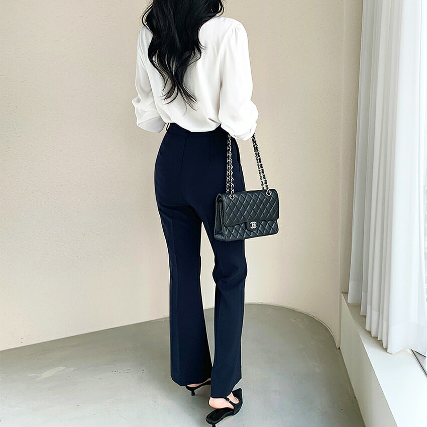 [メガ割りSALE]ワンボタンストレッチフレアスラックス