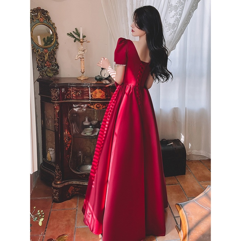 2024 ドレス トーストウェア花嫁 新しいサテンレッドハイエンドの雰囲気ハイエンド婚約結婚式のイブニングドレス女性夏 2024 ドレス トーストウェア花嫁 新しいサテンレッドハイエンドの雰囲気ハイエンド婚約結婚式のイブニングドレス女性夏