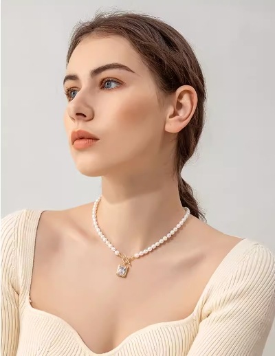 アクセサリー ネックレス アジャスター マンテル OT金具 パール チャーム ストーン付き スクエア 合金 ゴールド 14金コーティング かわいい 大人可愛い きれいめ カジュアル 上品 お洒落