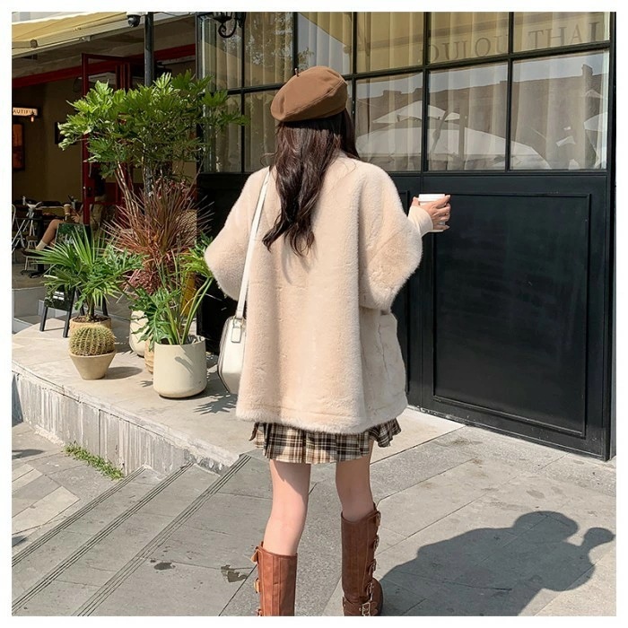 ジャケット レディース 秋冬 ファー コート エコファー ショート丈 5分袖 ノンカラー 防寒 おしゃれ カジュアル アウター ゆったりシルエット 通勤 通学 デート お出かけ 防寒 シンプル 大人女 ジャケット レディース 秋冬 ファー コート エコファー ショート丈 5分袖 ノンカラー 防寒 おしゃれ カジュアル アウター ゆったりシルエット 通勤 通学 デート お出かけ 防寒 シンプル 大人女