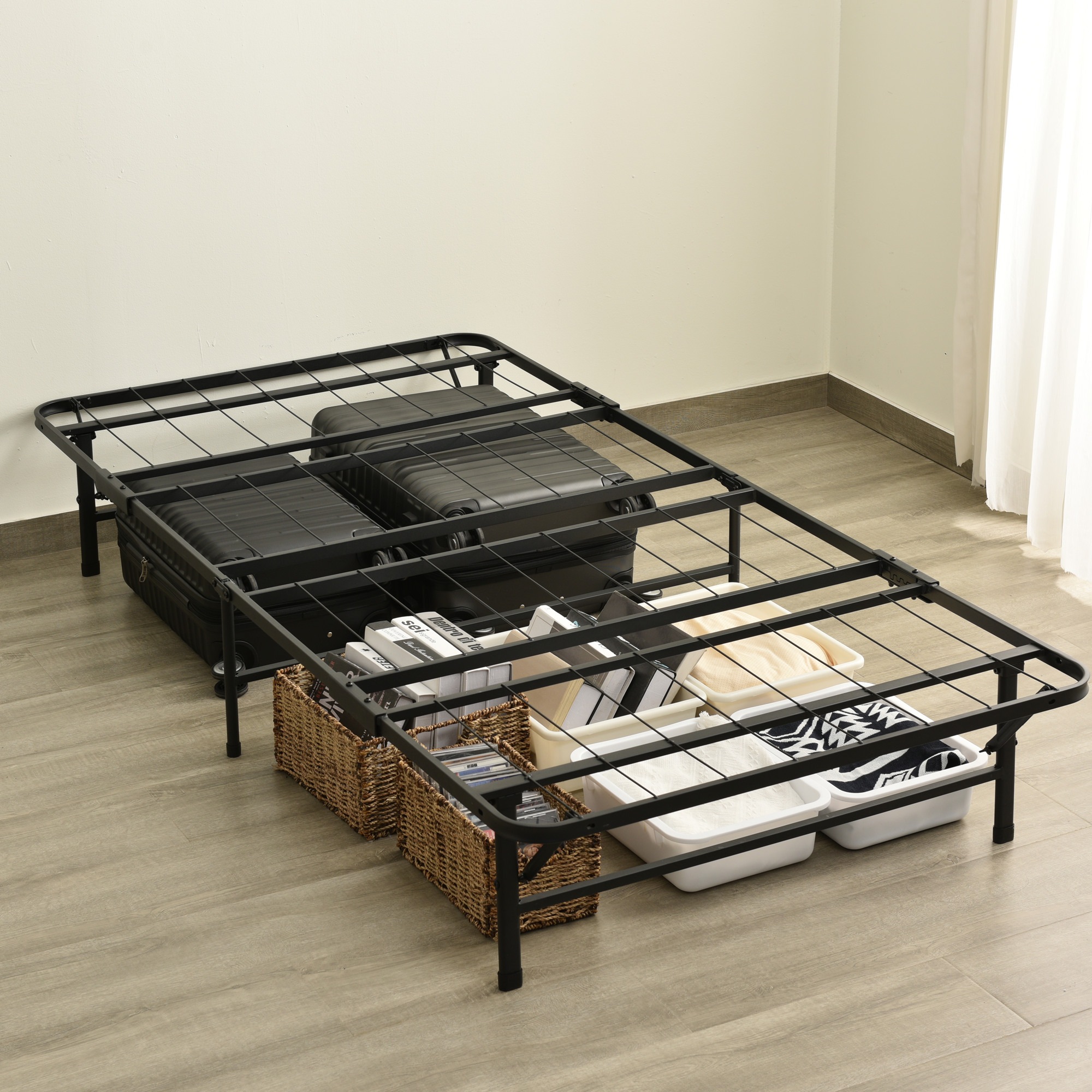 国内発送!パイプベッド 折りたたみベッド シングル 組立簡単 ベッド 下収納 シングルベッド 収納 ベッドフレーム コンパクト 耐荷重200kg 送料無料 ベッド 折畳ベッド 省スペース 一人暮らし 国内発送!パイプベッド 折りたたみベッド シングル 組立簡単 ベッド 下収納 シングルベッド 収納 ベッドフレーム コンパクト 耐荷重200kg 送料無料 ベッド 折畳ベッド 省スペース 一人暮らし