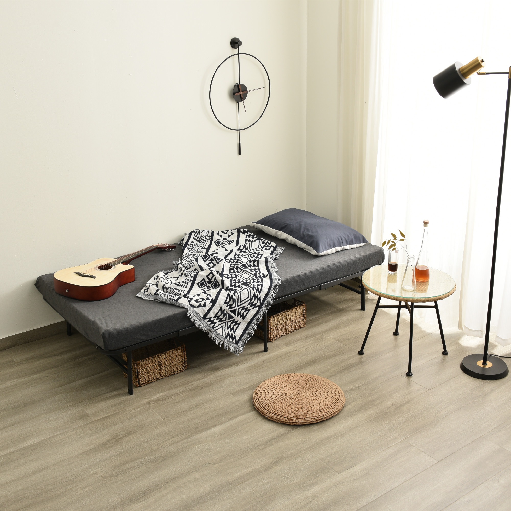 国内発送!パイプベッド 折りたたみベッド シングル 組立簡単 ベッド 下収納 シングルベッド 収納 ベッドフレーム コンパクト 耐荷重200kg 送料無料 ベッド 折畳ベッド 省スペース 一人暮らし 国内発送!パイプベッド 折りたたみベッド シングル 組立簡単 ベッド 下収納 シングルベッド 収納 ベッドフレーム コンパクト 耐荷重200kg 送料無料 ベッド 折畳ベッド 省スペース 一人暮らし