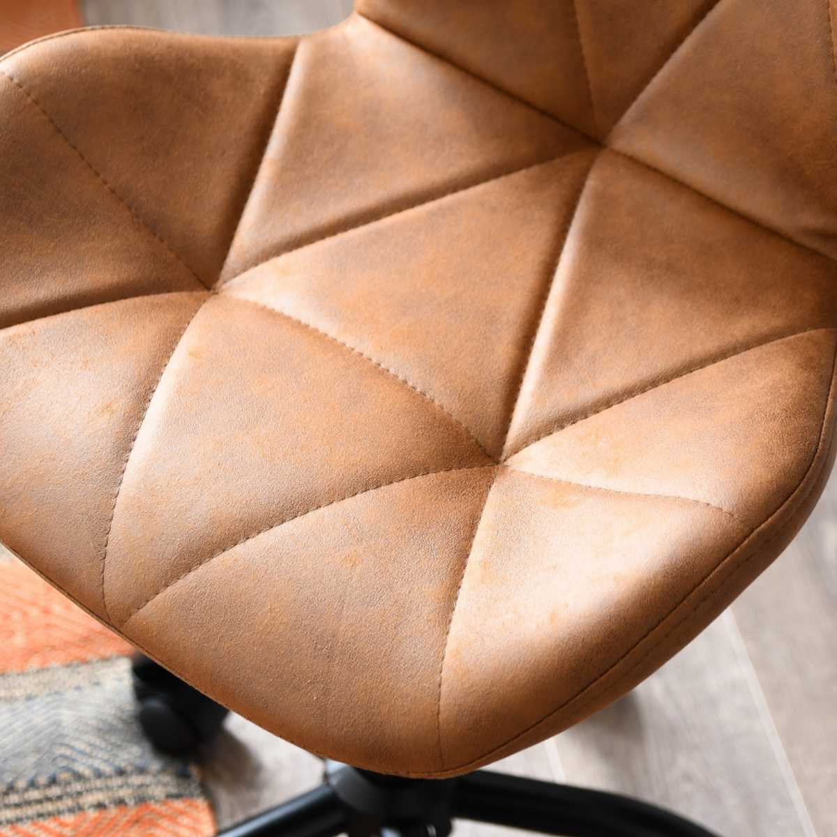 デスクチェア 座面高42.5ー55.5cm エッセイ キャスター付き パソコン チェア 椅子 オフィスチェア 回転 高さ調節 レザー調 おしゃれ オフィス 昇降式 PC ワークチェア デスクチェア 座面高42.5ー55.5cm エッセイ キャスター付き パソコン チェア 椅子 オフィスチェア 回転 高さ調節 レザー調 おしゃれ オフィス 昇降式 PC ワークチェア