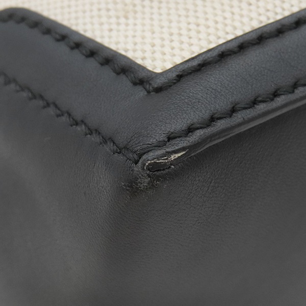 バレンシアガ BALENCIAGA リュック・デイパック バックパック キャンバス レザー ホワイト×ブラック シルバー金具 リュックサック 白 黒 【保存袋】【中古】 バレンシアガ BALENCIAGA リュック・デイパック バックパック キャンバス レザー ホワイト×ブラック シルバー金具 リュックサック 白 黒 【保存袋】【中古】