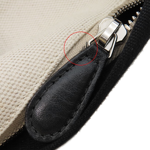 バレンシアガ BALENCIAGA リュック・デイパック バックパック キャンバス レザー ホワイト×ブラック シルバー金具 リュックサック 白 黒 【保存袋】【中古】 バレンシアガ BALENCIAGA リュック・デイパック バックパック キャンバス レザー ホワイト×ブラック シルバー金具 リュックサック 白 黒 【保存袋】【中古】