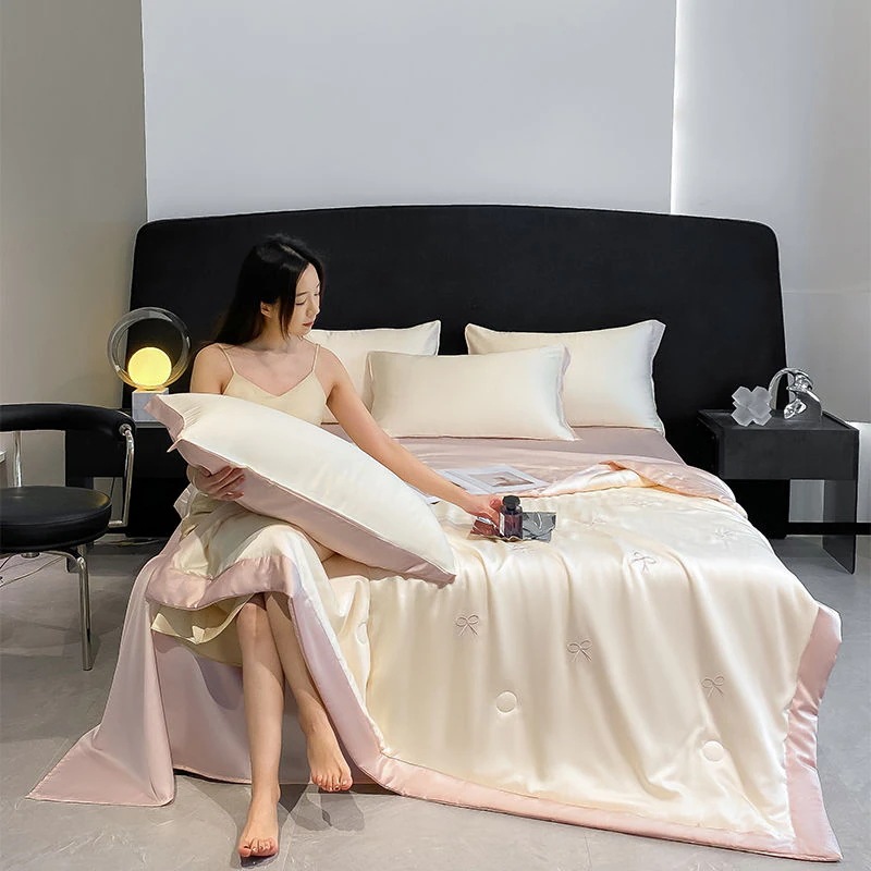 アイスシルク 夏布団 水洗シルク 刺繍 接触冷感 肌掛け布団 エアコン 掛け布団 薄い 布団セット 布団 シーツ 枕カバー 3/4点セット