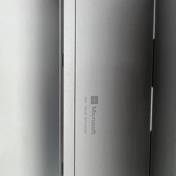 Surface Go Model:1824 CPU: Pentium 4415Y
