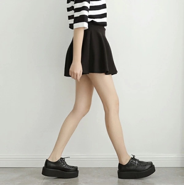 厚底 ラバーソール スニーカー レディース 厚底スニーカー 歩きやすい 厚底 4.5cmヒール 春 秋 可愛い 靴紐 原宿系 コスプレ カジュアルシューズ ファッション プラットフォーム おしゃれ 厚底 ラバーソール スニーカー レディース 厚底スニーカー 歩きやすい 厚底 4.5cmヒール 春 秋 可愛い 靴紐 原宿系 コスプレ カジュアルシューズ ファッション プラットフォーム おしゃれ