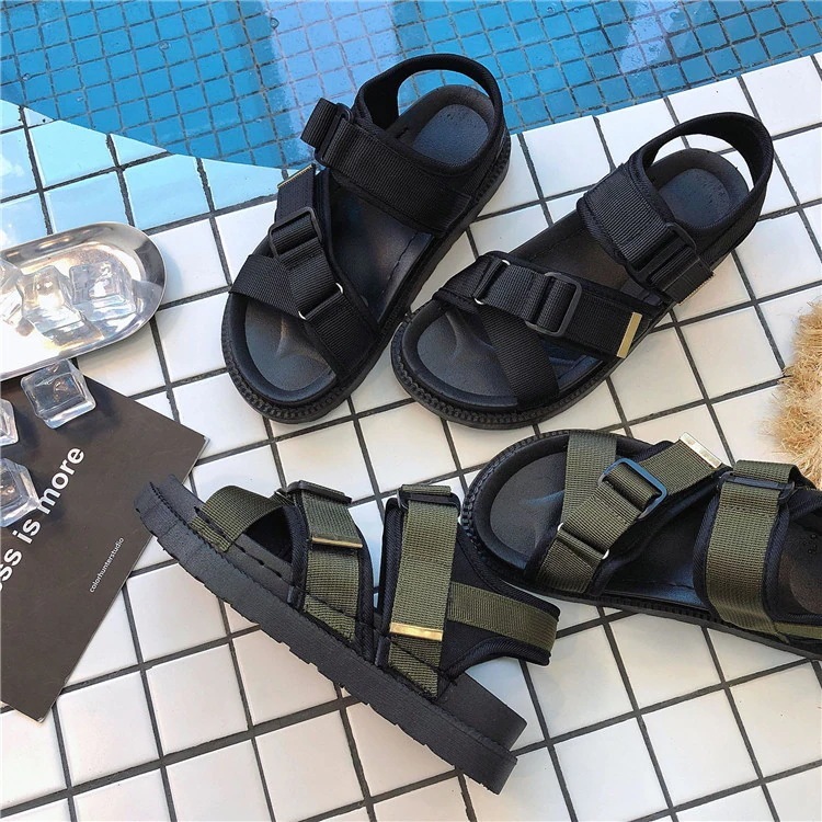 初コーデにオススメマーチン風ベルクロサンダルちょっぴりゴツめのデザインがカワイイ 韓国ファッション マーチン風 厚底サンダル スニーカー 厚底 初コーデにオススメマーチン風ベルクロサンダルちょっぴりゴツめのデザインがカワイイ 韓国ファッション マーチン風 厚底サンダル スニーカー 厚底