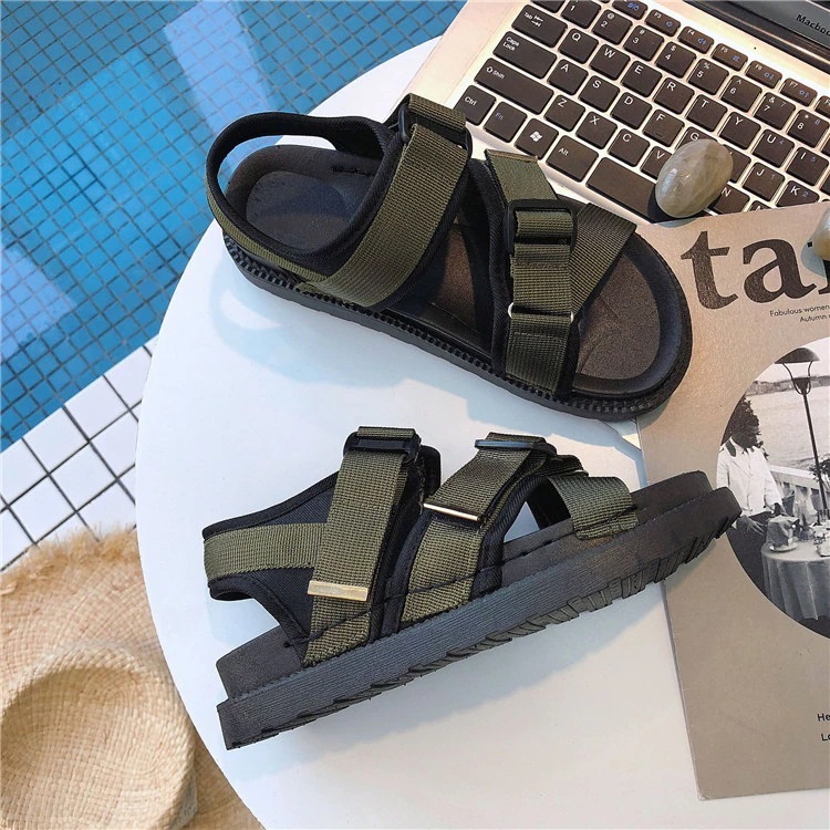 初コーデにオススメマーチン風ベルクロサンダルちょっぴりゴツめのデザインがカワイイ 韓国ファッション マーチン風 厚底サンダル スニーカー 厚底 初コーデにオススメマーチン風ベルクロサンダルちょっぴりゴツめのデザインがカワイイ 韓国ファッション マーチン風 厚底サンダル スニーカー 厚底