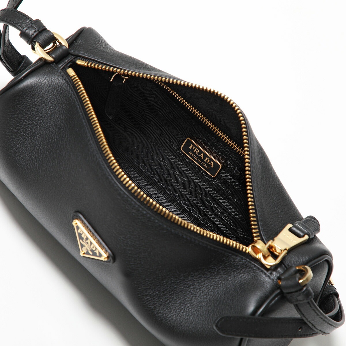 PRADA プラダ ハンドバッグ 1BC239 2CYS レディース レザー ポーチ ショルダーバッグ トライアングルロゴ 鞄 F0002/NERO 1BC239_2CYS_F0002_V_OVO PRADA プラダ ハンドバッグ 1BC239 2CYS レディース レザー ポーチ ショルダーバッグ トライアングルロゴ 鞄 F0002/NERO 1BC239_2CYS_F0002_V_OVO