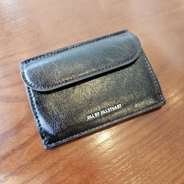 LOGO POCKET CRACK LEATHER CARD CASE ジル ジルスチュアート 財布 入れ 名刺入れ 小銭入れ コイン スリム ミニ コンパクト レディース 韓国 JILL B