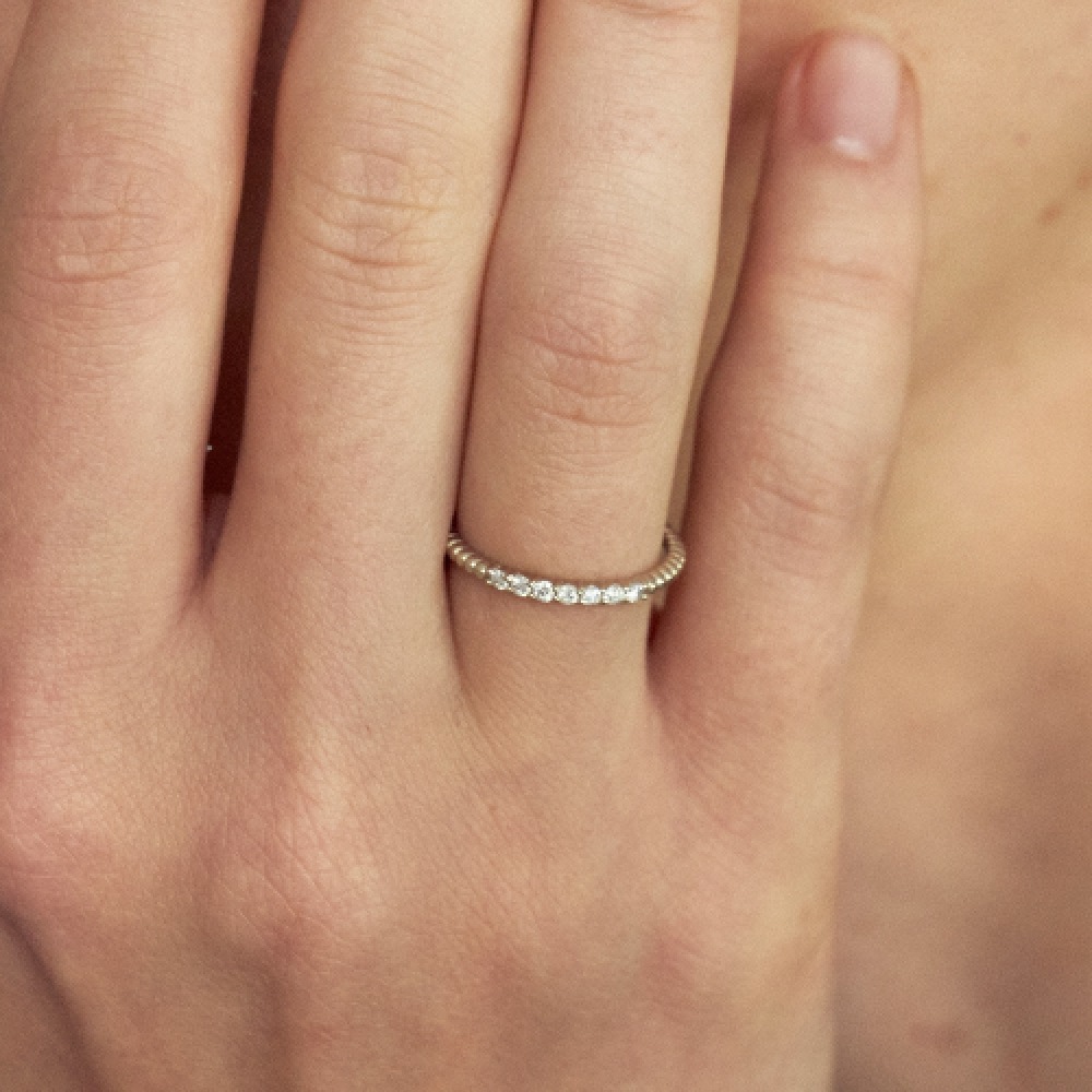 LUNNE 14k セブンダイヤモンドパヴェラインボールリング 14K ゴールド LCR06 LUNNE 14k セブンダイヤモンドパヴェラインボールリング 14K ゴールド LCR06