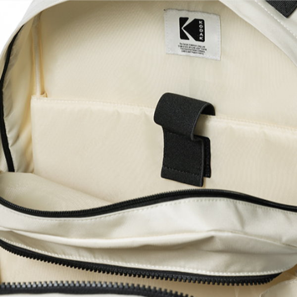 Qoo10 KODAK APPAREL コダックアパレルファウンディフレ スクエ