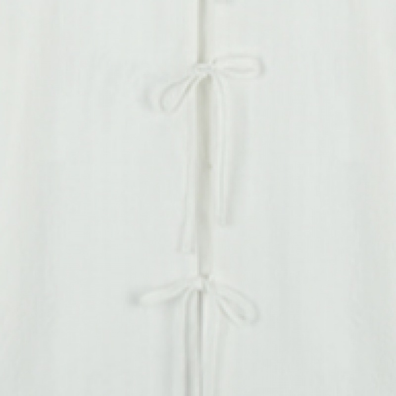 TILLIDIE オープンバックリボンポイントブラウスアイボリー TILLIDIE オープンバックリボンポイントブラウスアイボリー