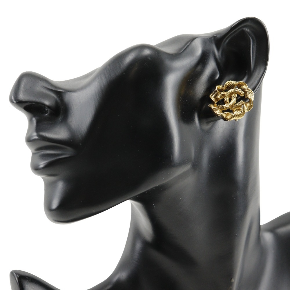 ラウンド ココマーク ヴィンテージ イヤリング 金メッキ 2239 約9.7g レディース 中古品 ラウンド ココマーク ヴィンテージ イヤリング 金メッキ 2239 約9.7g レディース 中古品