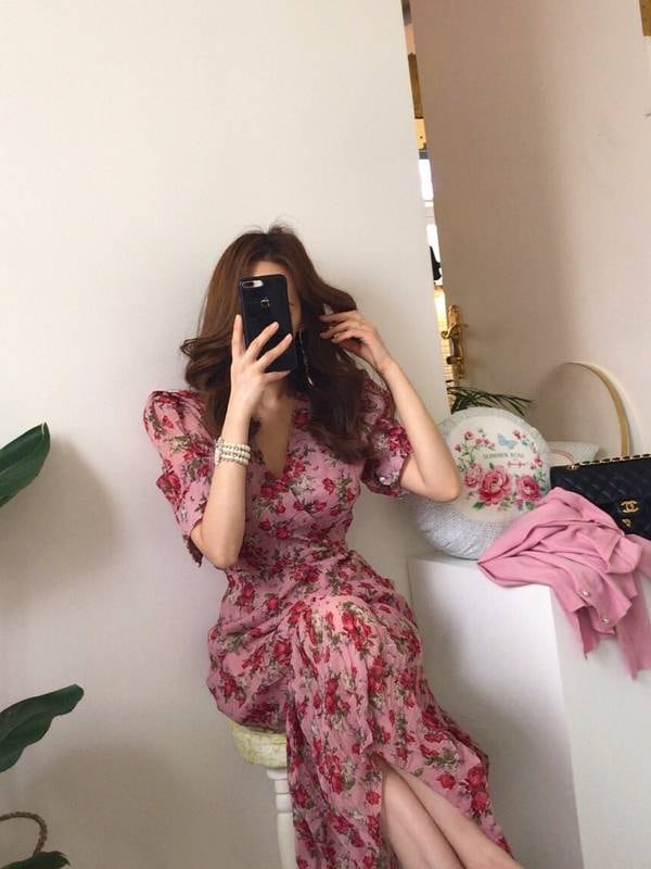 ワンピース レディース シャツ ブラウス ロング ワンピ 半袖 五分袖 夏 フレア スリム タイト 花柄 Vネック イベント 休日 お出かけ デート コーデ 女子会 普段使い エレガント