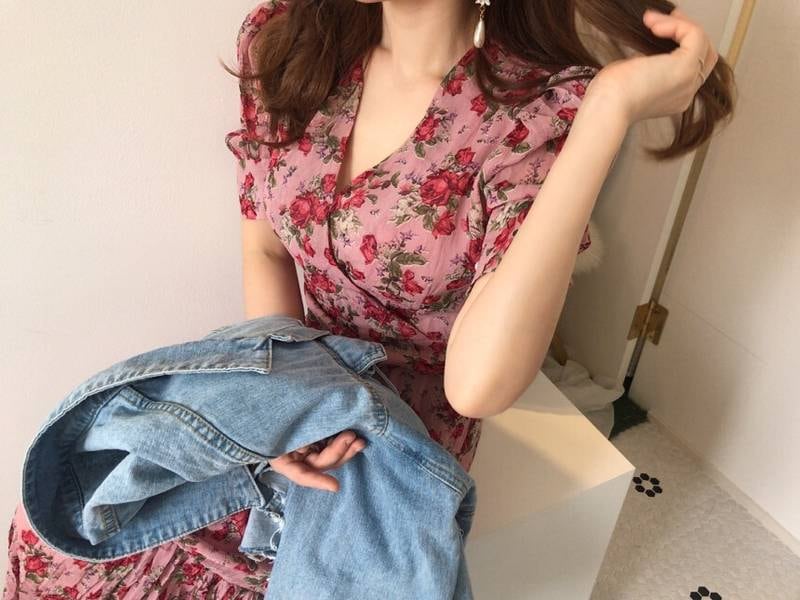 ワンピース レディース シャツ ブラウス ロング ワンピ 半袖 五分袖 夏 フレア スリム タイト 花柄 Vネック イベント 休日 お出かけ デート コーデ 女子会 普段使い エレガント