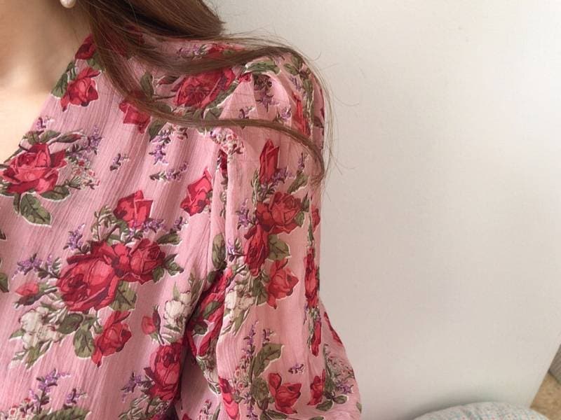 ワンピース レディース シャツ ブラウス ロング ワンピ 半袖 五分袖 夏 フレア スリム タイト 花柄 Vネック イベント 休日 お出かけ デート コーデ 女子会 普段使い エレガント