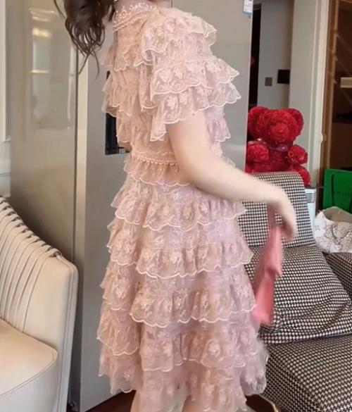 【急速出荷 2025年新作】ワンピース パーティドレス フレアワンピース お嬢様 韓国 花柄 襟付き 春 夏 半袖 ひざ丈 おしゃれ 可愛い レース ボリューム Aラインワンピ ティアードワンピ シフ