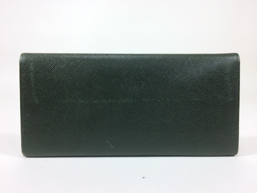 長財布 レザー ディープグリーン 中古品