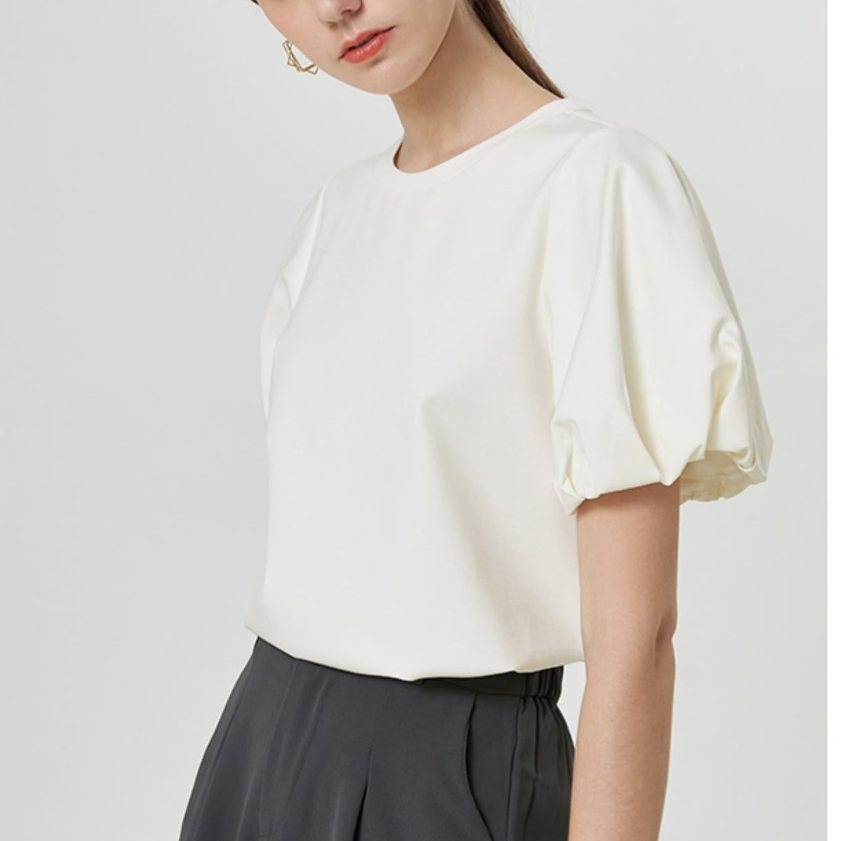 レディース トップス シャツ Tシャツ 白トップス デザイントップス パフスリーブ クルーネック