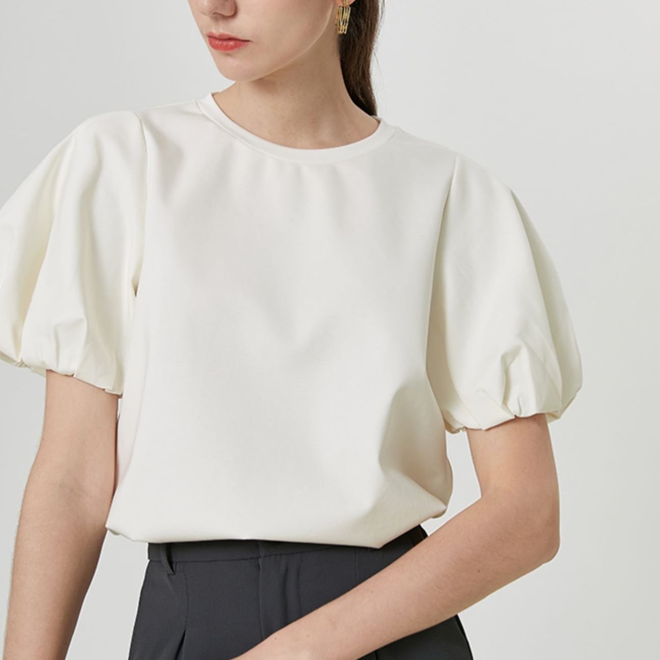 レディース トップス シャツ Tシャツ 白トップス デザイントップス パフスリーブ クルーネック