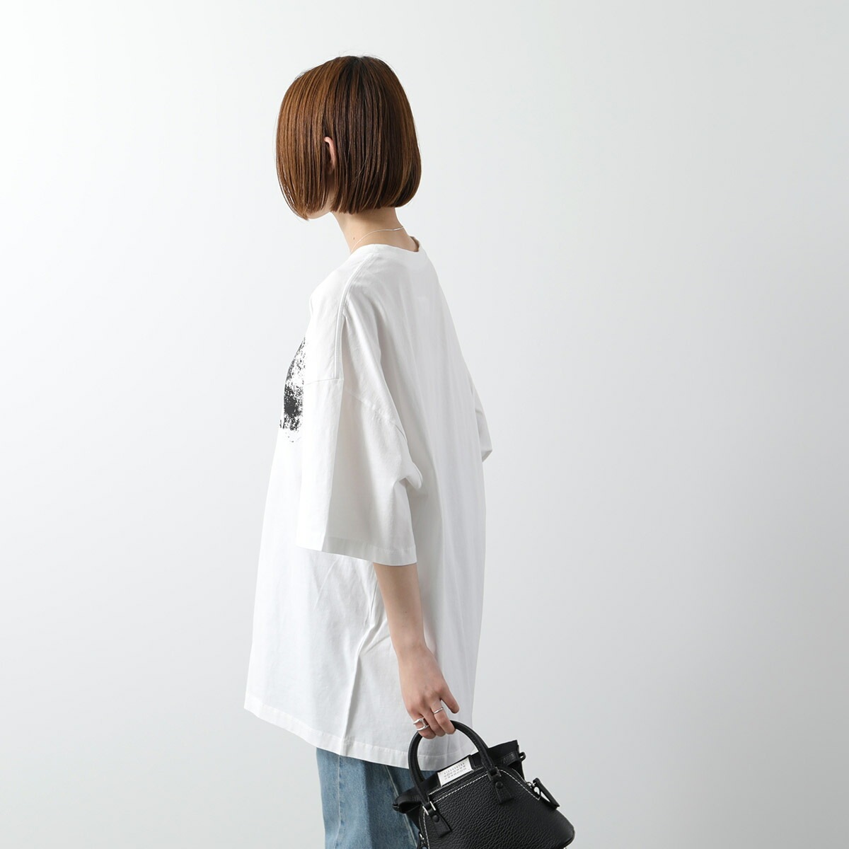 MM6 エムエムシックス メゾンマルジェラ Tシャツ S52GC0342 S24312 レディース 半袖 カットソー クルーネック オーバーサイズ ロゴT カラ