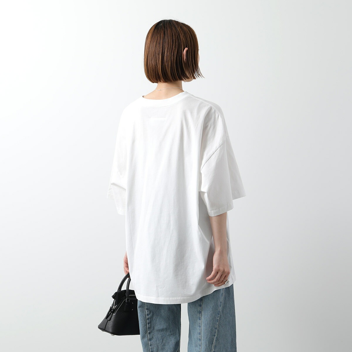 MM6 エムエムシックス メゾンマルジェラ Tシャツ S52GC0342 S24312 レディース 半袖 カットソー クルーネック オーバーサイズ ロゴT カラ