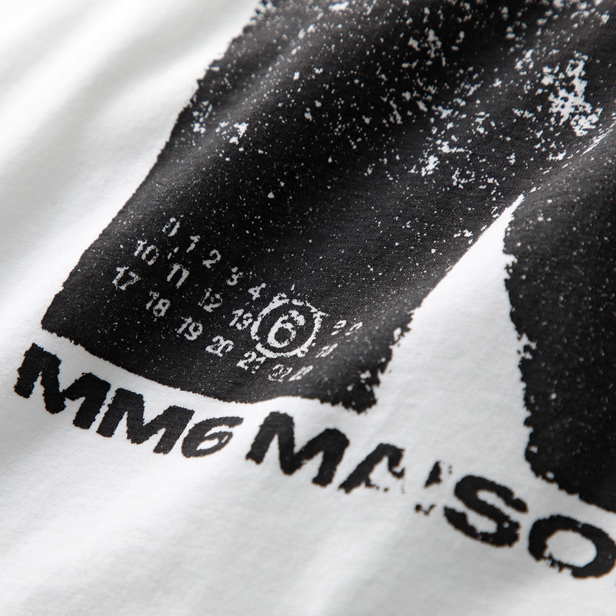 MM6 エムエムシックス メゾンマルジェラ Tシャツ S52GC0342 S24312 レディース 半袖 カットソー クルーネック オーバーサイズ ロゴT カラ