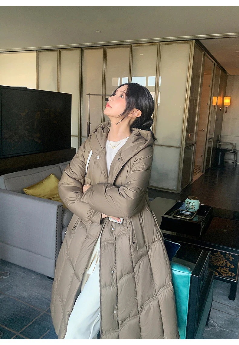 3色人気2024秋冬 新作 厚手 ジャケット 着痩せ 防寒 トップス 大きいサイズ暖かい レディース 軽量ダウン混綿福袋 ダウンジャケット