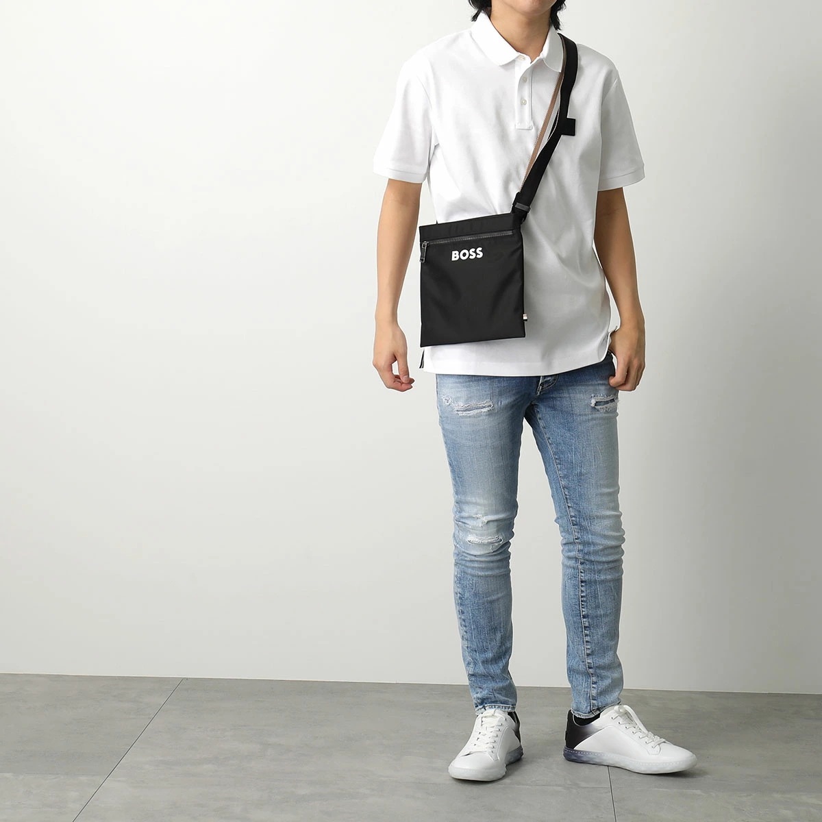 HUGO BOSS ヒューゴボス ショルダーバッグ Catch 3 Envelope L 50511930 10249707 メンズ エンベロープバッグ シグネチャーストライプ ロゴ 001