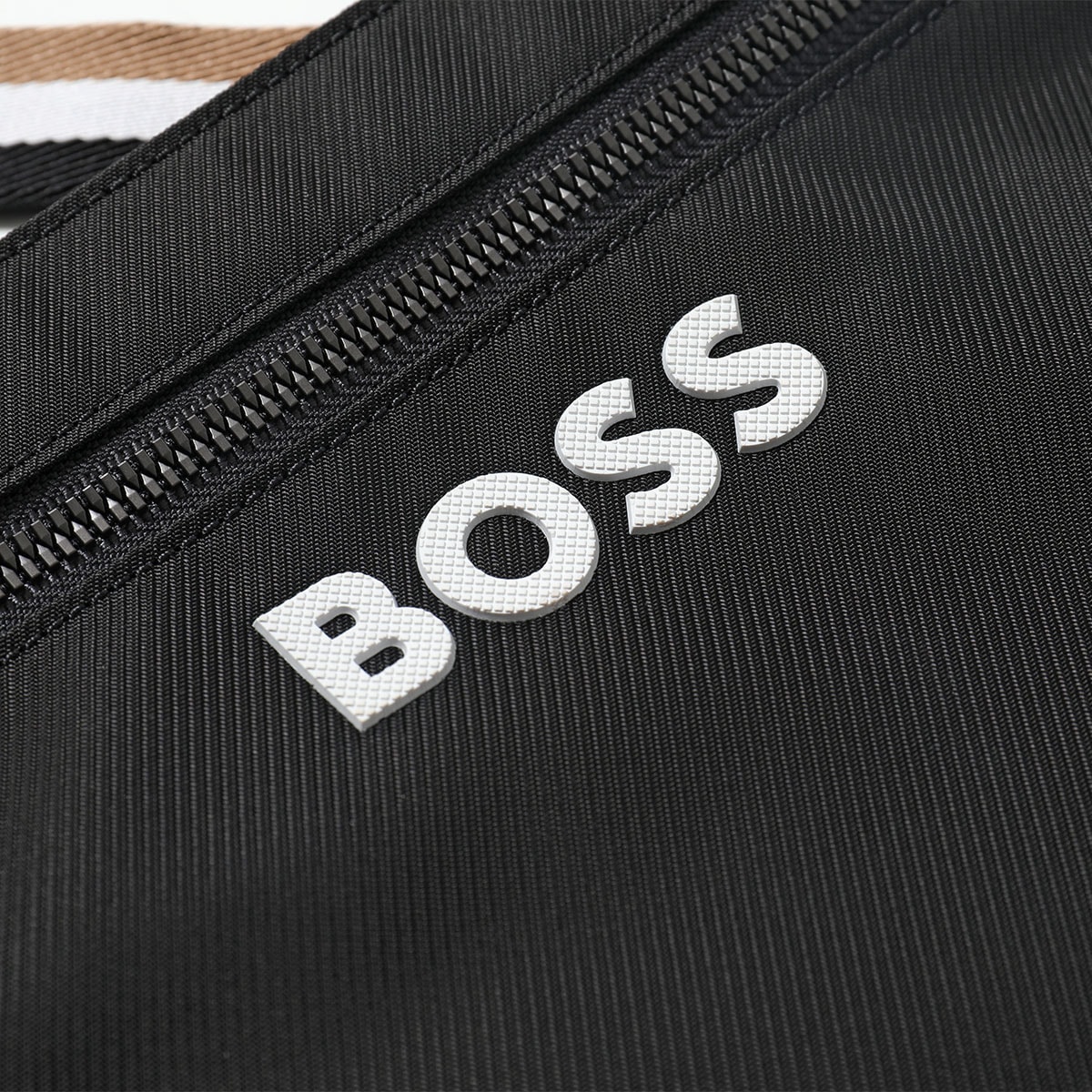 HUGO BOSS ヒューゴボス ショルダーバッグ Catch 3 Envelope L 50511930 10249707 メンズ エンベロープバッグ シグネチャーストライプ ロゴ 001