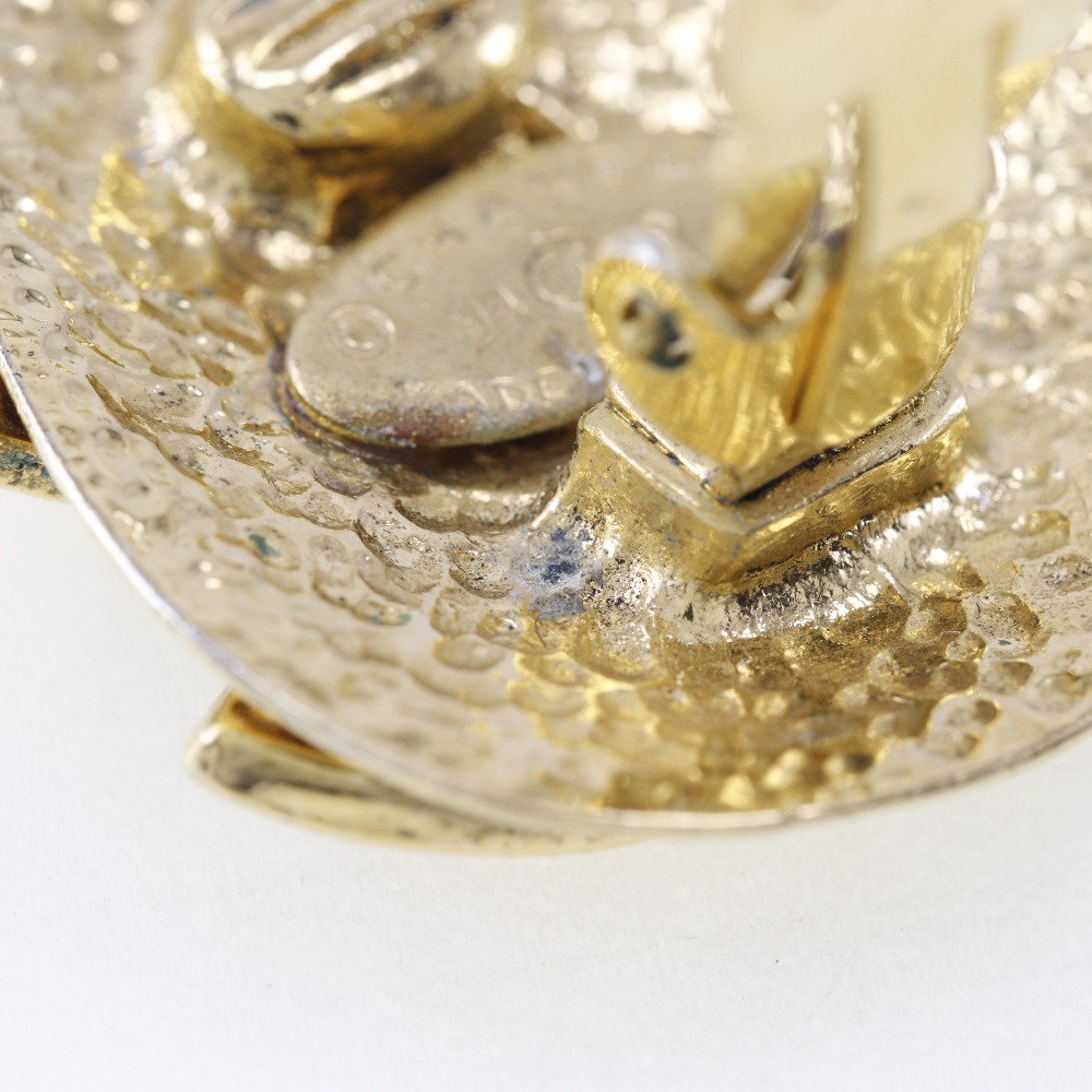 ココマーク ヴィンテージ イヤリング 金メッキ 94P 約25.6g レディース 中古品 ココマーク ヴィンテージ イヤリング 金メッキ 94P 約25.6g レディース 中古品