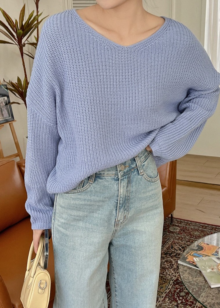 トップス セーター 長袖 Vネック ルーズ ニット 大人可愛い きれいめ シンプル 大人 上品 おしゃれ 大人女子 こなれ感 ラフ 個性的 とろみ感 抜け感 シック 春 トップス セーター 長袖 Vネック ルーズ ニット 大人可愛い