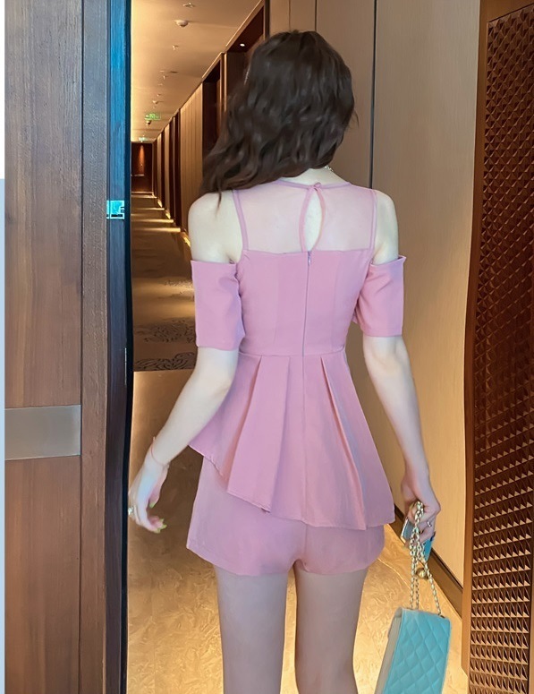 トップス カットソー プルオーバー ボトムス パンツ ショート丈 2点セット スタイルアップ 袖あり 半袖 襟なし チュール 肩だし レース シフォン フリル かわいい 大人可愛い 大人女子
