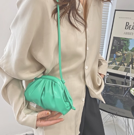 鞄 バック ショルダー ショルダーバック かわいい 大人可愛い きれいめ シンプル カジュアル 大人 上品 おしゃれ お洒落 かっこいい レトロ 大人可愛い 大人女子 こなれ感 ラフ 鞄 バック ショルダー ショルダーバック かわいい 大人可愛い きれいめ シンプル カジュアル 大人 上品 おしゃれ お洒落 かっこいい レトロ 大人可愛い 大人女子 こなれ感 ラフ