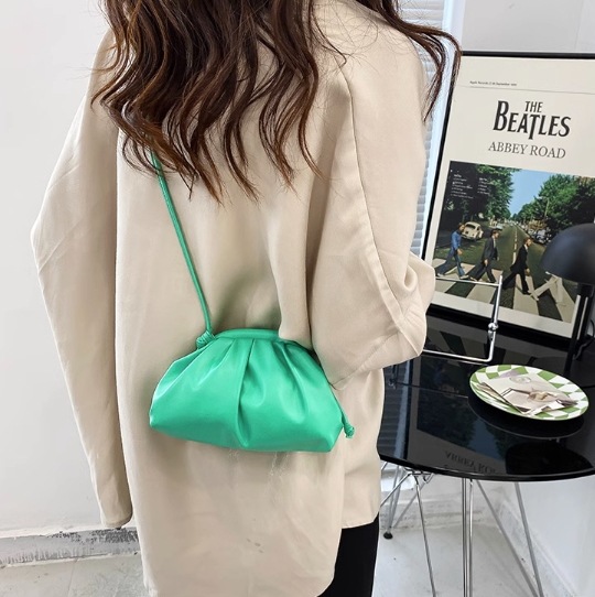 鞄 バック ショルダー ショルダーバック かわいい 大人可愛い きれいめ シンプル カジュアル 大人 上品 おしゃれ お洒落 かっこいい レトロ 大人可愛い 大人女子 こなれ感 ラフ 鞄 バック ショルダー ショルダーバック かわいい 大人可愛い きれいめ シンプル カジュアル 大人 上品 おしゃれ お洒落 かっこいい レトロ 大人可愛い 大人女子 こなれ感 ラフ