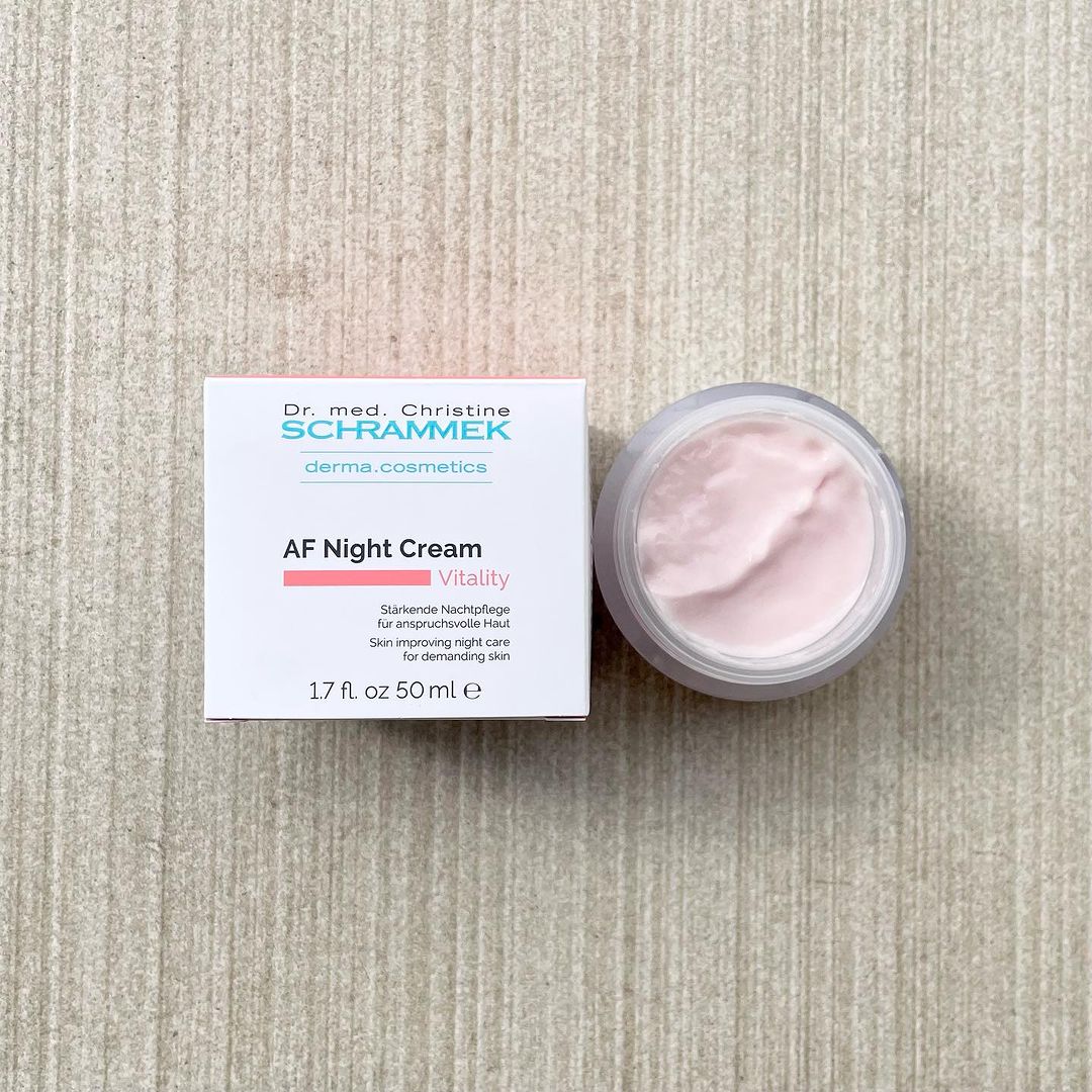 【レビュー投稿で1000P】クリーム AFナイトクリーム 50ml シュラメック Schrammek 植物由来 夜用 スキンケア 保湿 オールスキン対応 ハーブエキス オールシーズン グリーンピール 【レビュー投稿で1000P】クリーム AFナイトクリーム 50ml シュラメック Schrammek 植物由来 夜用 スキンケア 保湿 オールスキン対応 ハーブエキス オールシーズン グリーンピール