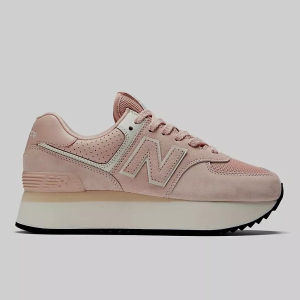 ヨシダ❗新品タグ付き New Balance ピンク トレッキングシューズ New Balance ニューバランス HANZO T W M4 レディースランニング