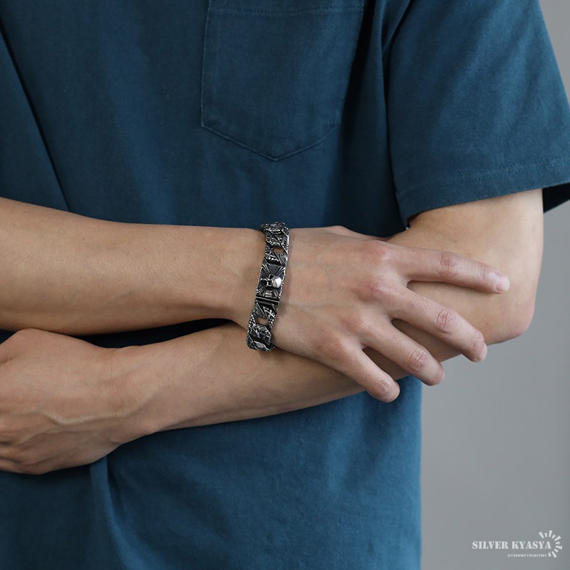 ステンレス スカル 龍鱗 ブレスレット [b666]
